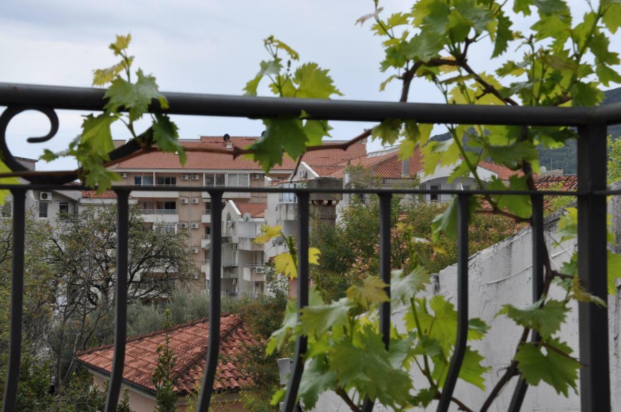 Guest House Damjana Budva Exterior photo